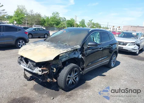 2019 Lincoln Mkc Reserve z USA, uszkodzony, nr VIN 5LMTJ3DH6KUL07611